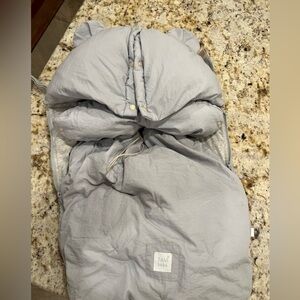 Adorable baby bear infant car seat footmuff